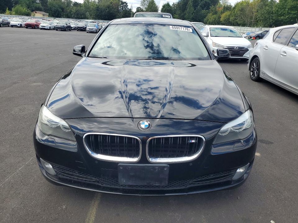 Photo 5 from auction – 2011 BMW 550 with VIN WBAFR9C5XBC271139