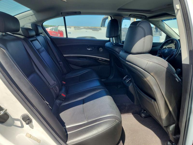 Photo 10 from auction – 2014 ACURA RLX with VIN JH4KC1F51EC007682