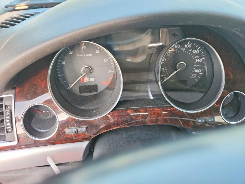 Photo 9 from auction – 2010 AUDI A8 with VIN WAURVAFA8AN006631