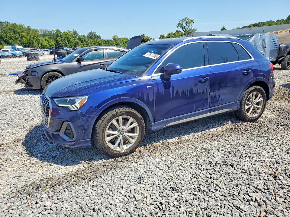 AUDI Q3 2022 with VIN WA1EECF31N1124820 - Photo from auction
