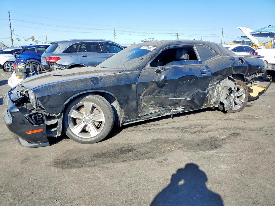 DODGE CHALLENGER 2019 with VIN 2C3CDZAGXKH752096 - Photo from auction