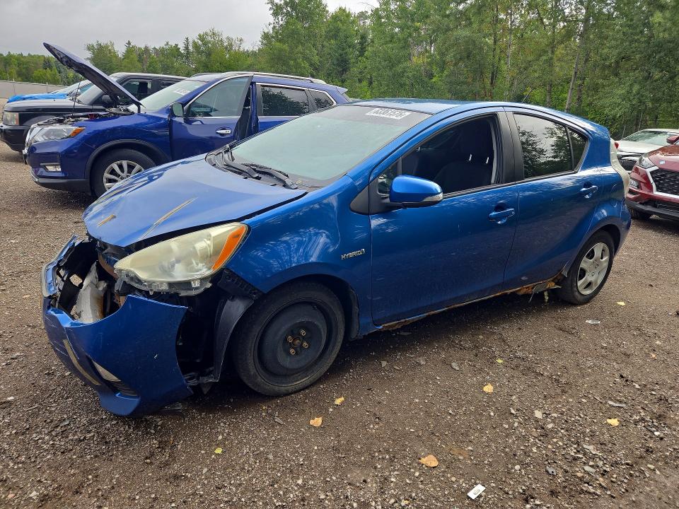 TOYOTA PRIUS C 2012 with VIN JTDKDTB37C1504243 - Photo from auction