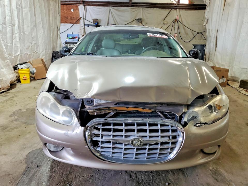 Photo 5 from auction – 2000 CHRYSLER LHS with VIN 2C3HC56G8YH151661