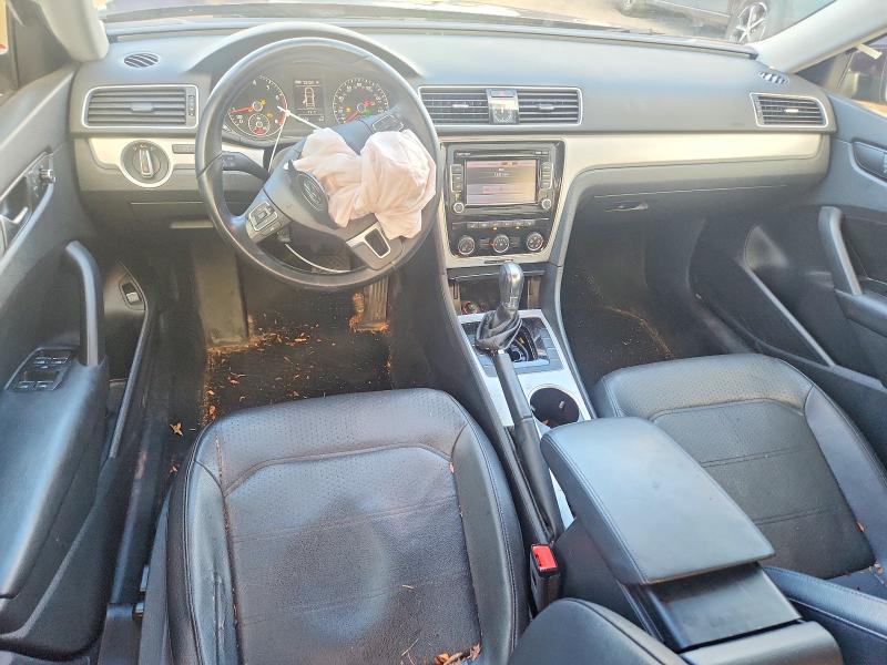 Photo 8 from auction – 2013 VOLKSWAGEN PASSAT with VIN 1VWBP7A39DC110665