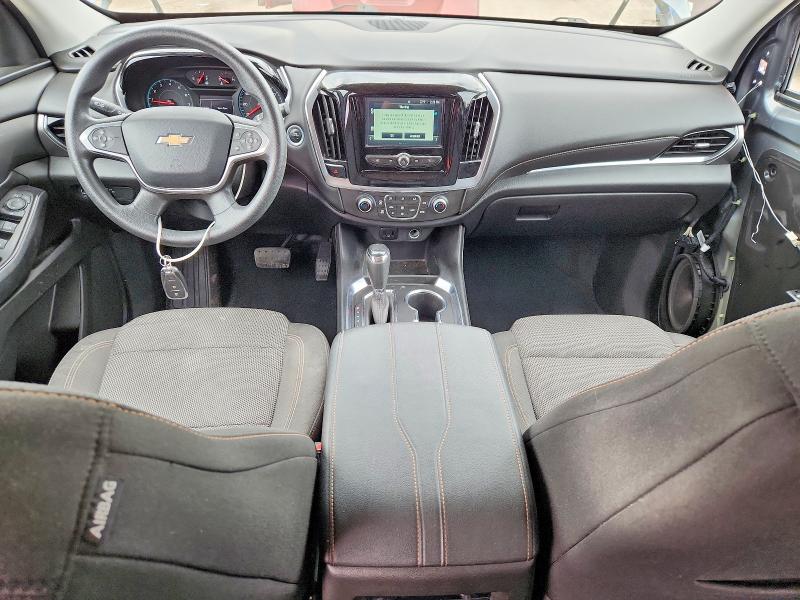 Photo 8 from auction – 2018 CHEVROLET TRAVERSE with VIN 1GNERFKW6JJ229365