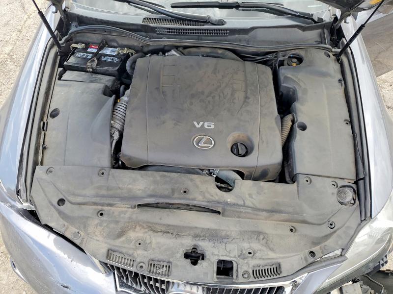 Photo 11 from auction – 2012 LEXUS IS 250 with VIN JTHBF5C26C5170158