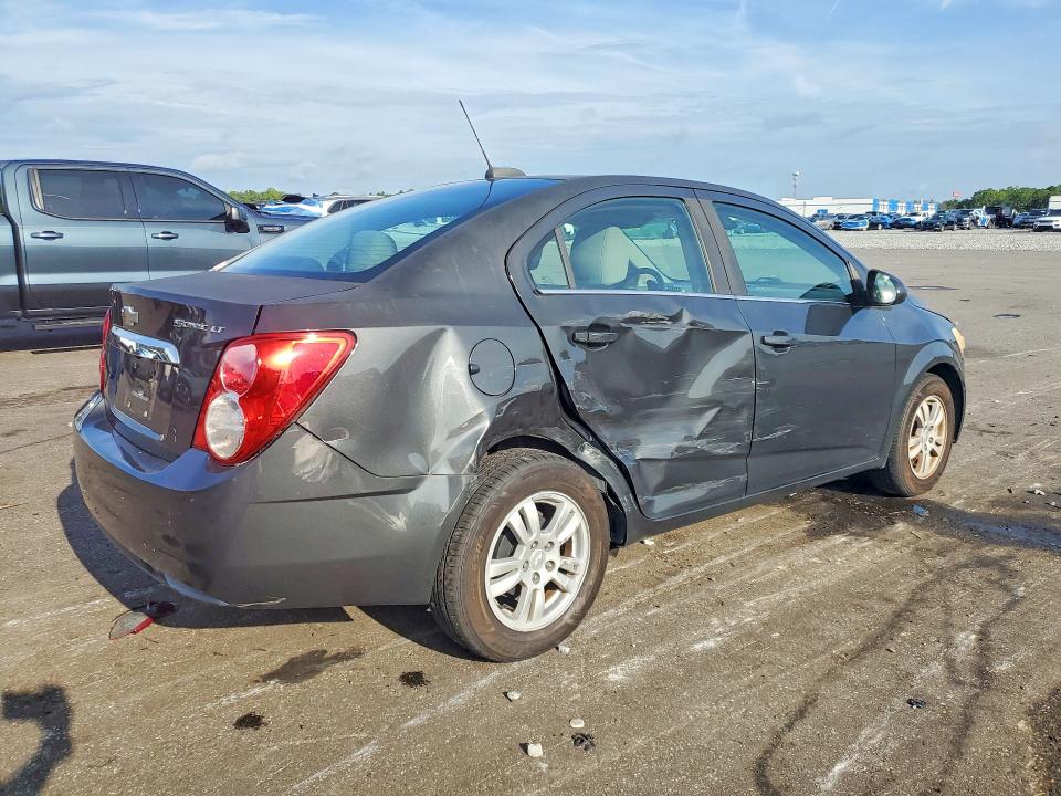 Photo 3 from auction – 2015 CHEVROLET SONIC with VIN 1G1JC5SH6F4141368