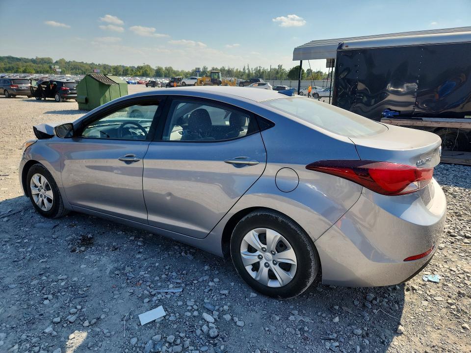 Photo 2 from auction – 2016 HYUNDAI ELANTRA with VIN 5NPDH4AE4GH670238