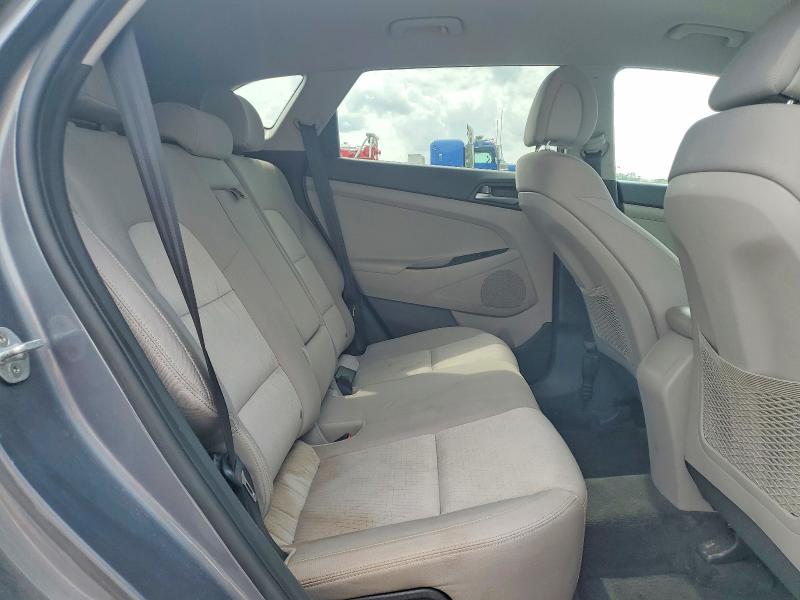 Photo 11 from auction – 2016 HYUNDAI TUCSON with VIN KM8J3CA40GU067775