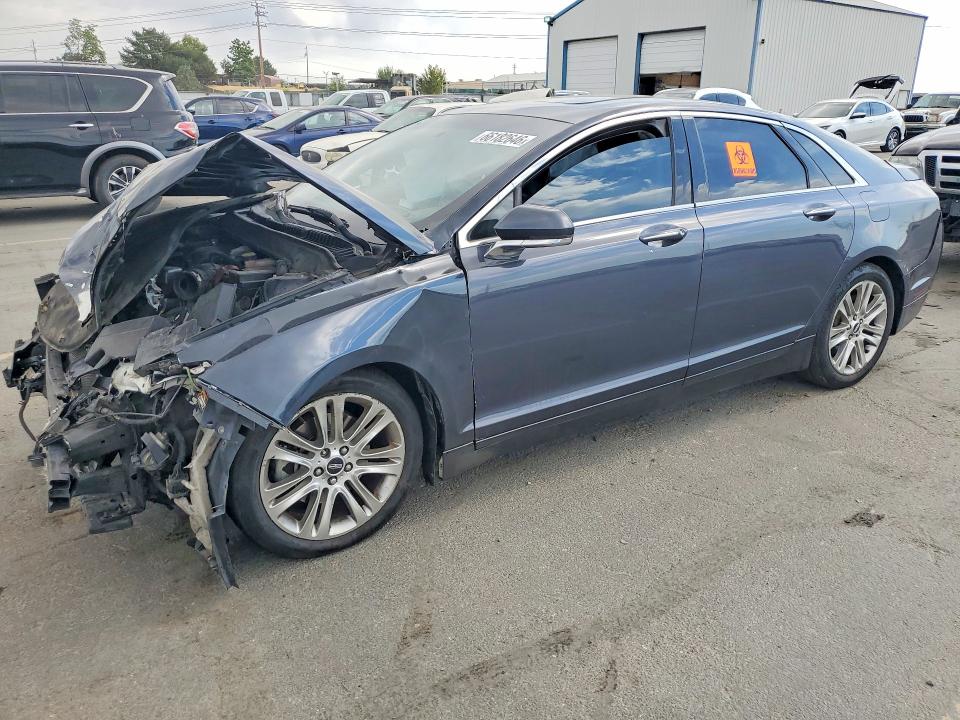 LINCOLN MKZ 2014 with VIN 3LN6L2GK0ER818559 - Photo from auction