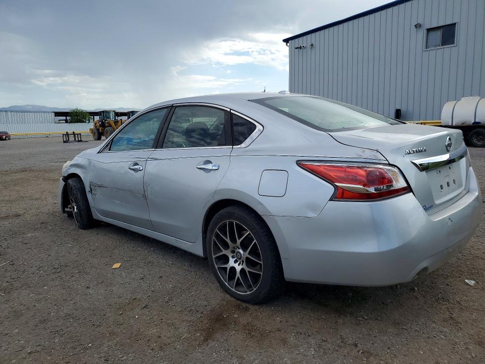 Zdjęcie 2 z aukcji – 2015 NISSAN ALTIMA z VIN 1N4AL3AP5FC463791