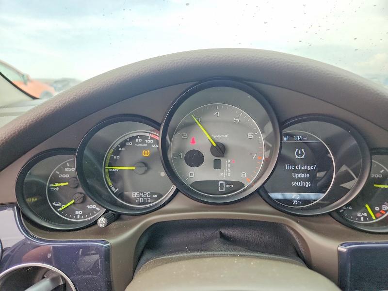 Photo 9 from auction – 2016 PORSCHE PANAMERA with VIN WP0AD2A72GL040623