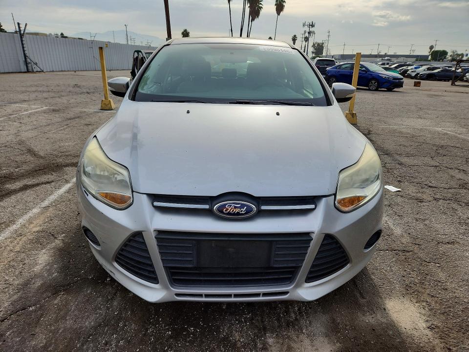 Photo 5 from auction – 2014 FORD FOCUS with VIN 1FADP3K25EL265358