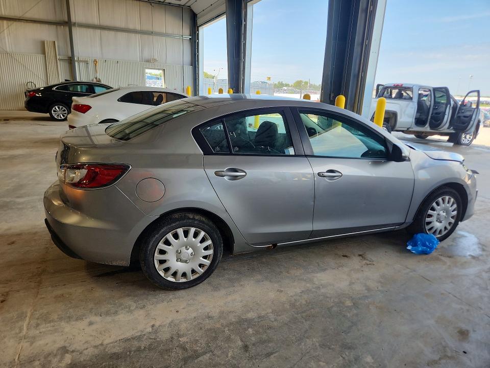 Фото 3 с аукциона – 2010 MAZDA 3 с VIN JM1BL1SF8A1161196