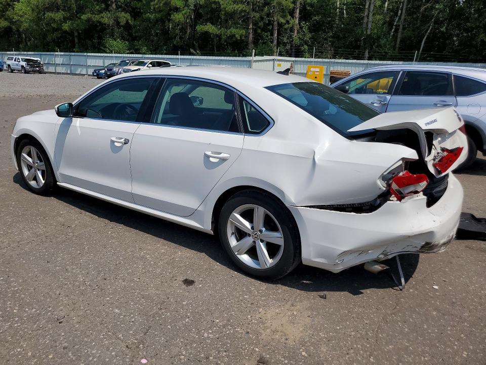 Photo 2 from auction – 2014 VOLKSWAGEN PASSAT with VIN 1VWBT7A38EC040265