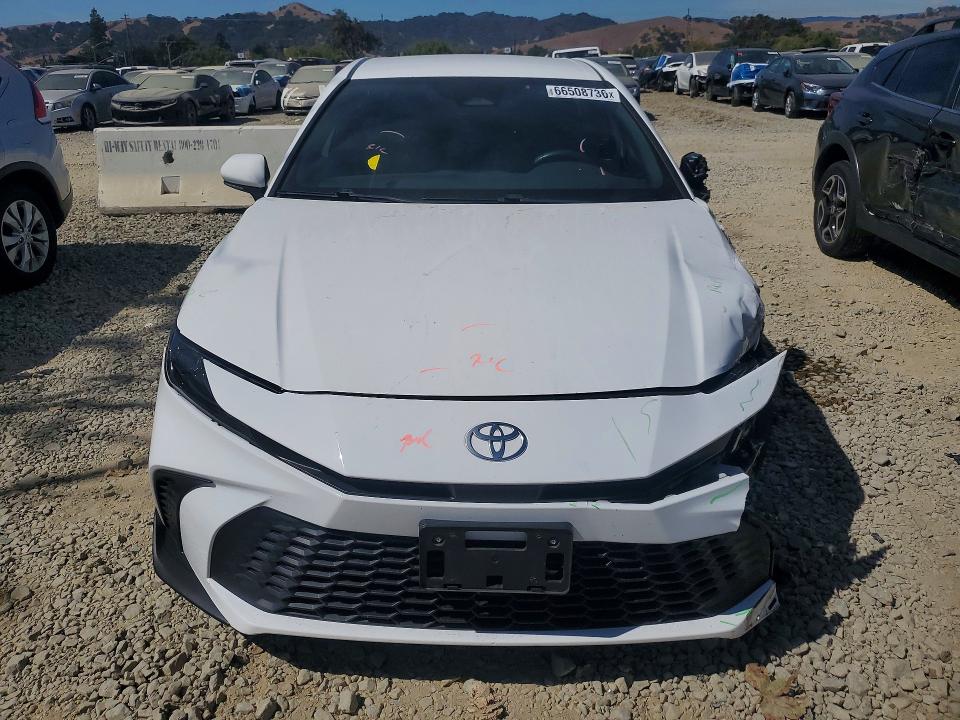 Photo 5 from auction – 2025 TOYOTA CAMRY with VIN 4T1DAACKXSU009331