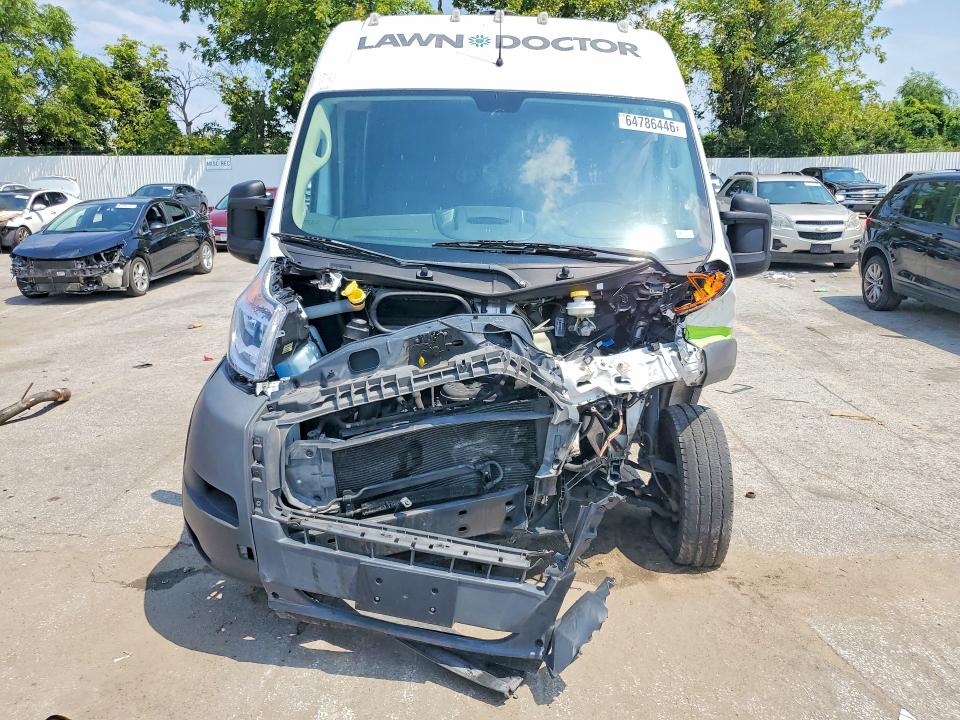 Photo 5 from auction – 2017 RAM PROMASTER 3500 with VIN 3C6URVHG3HE543486
