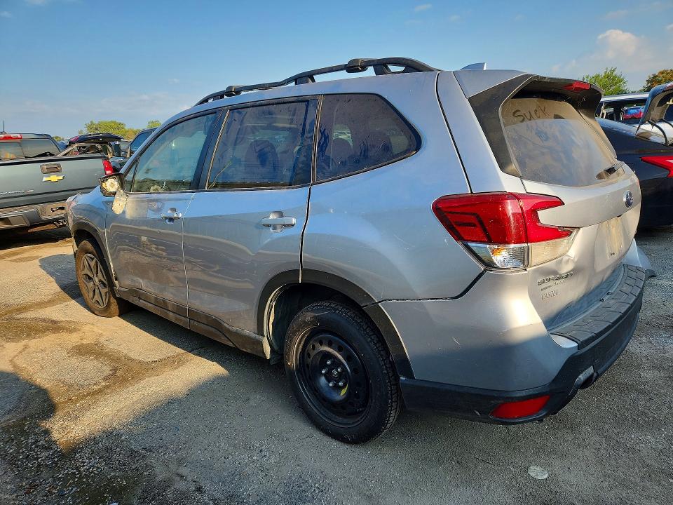 Photo 2 from auction – 2022 SUBARU FORESTER with VIN JF2SKADC5NH410414