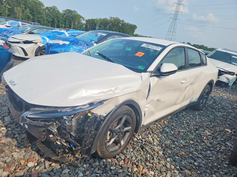 KIA K4 2025 with VIN 3KPFT4DE7SE121634 - Photo from auction