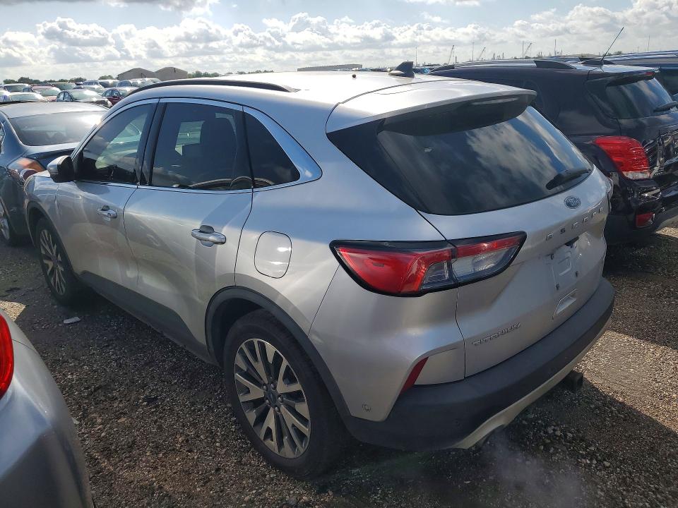 Photo 2 from auction – 2020 FORD ESCAPE with VIN 1FMCU9J94LUB25014