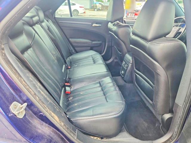 Photo 10 from auction – 2013 CHRYSLER 300 with VIN 2C3CCABG3DH703294