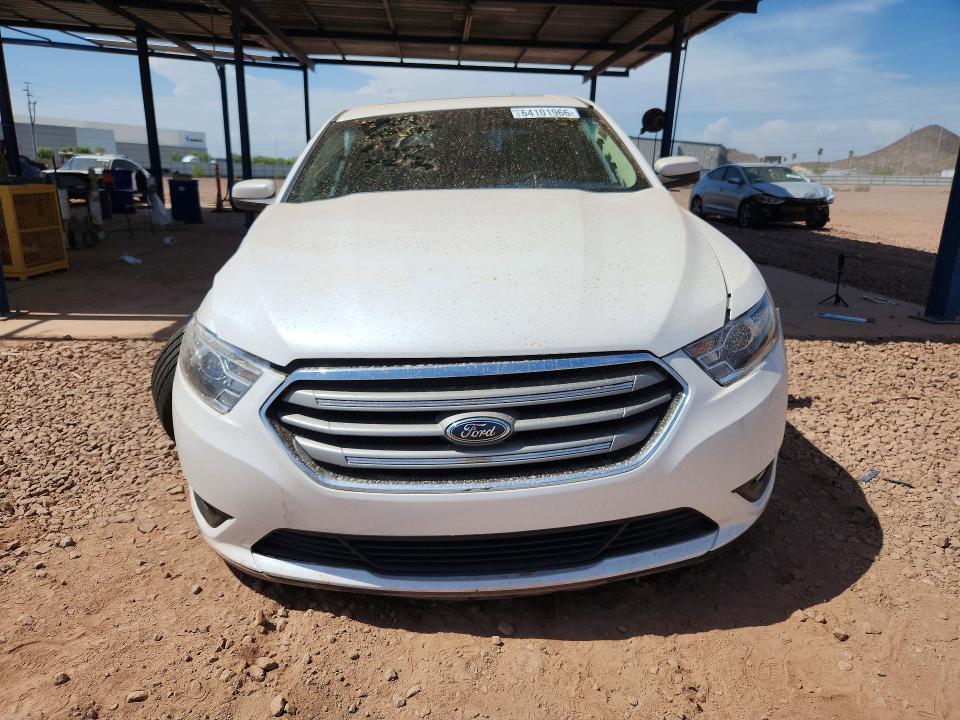 Photo 5 from auction – 2018 FORD TAURUS with VIN 1FAHP2E80JG125359
