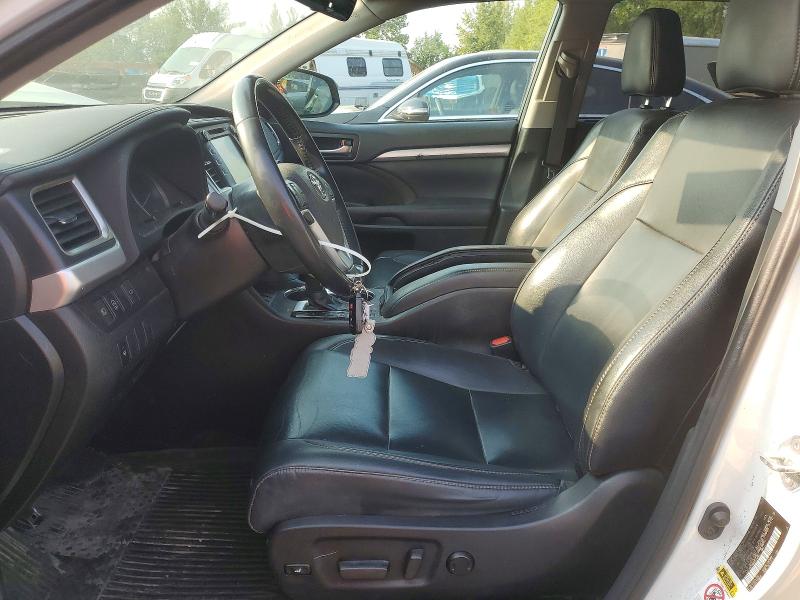 Photo 7 from auction – 2019 TOYOTA HIGHLANDER with VIN 5TDJZRFH0KS574206