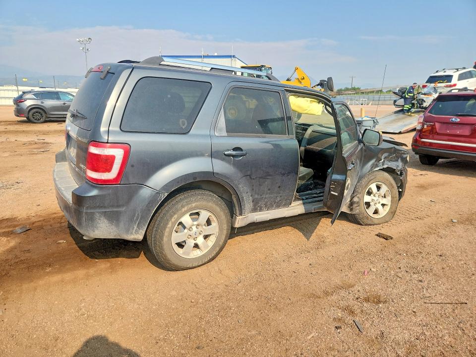 Photo 3 from auction – 2009 FORD ESCAPE with VIN 1FMCU94G89KB96778