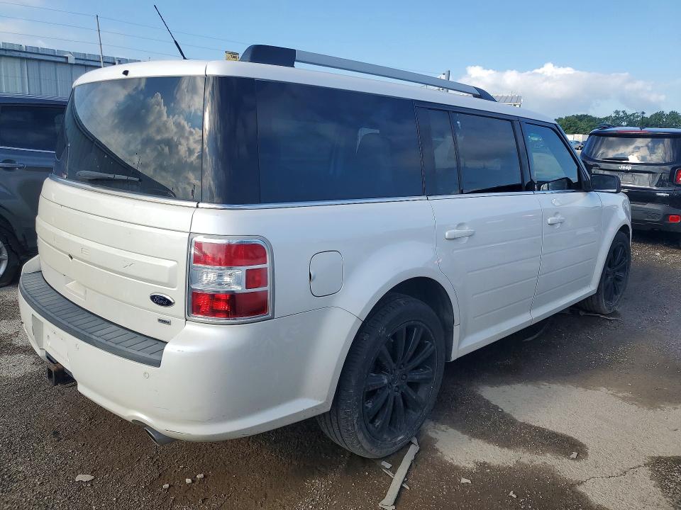 Фото 3 с аукциона – 2014 FORD FLEX с VIN 2FMHK6C84EBD42280