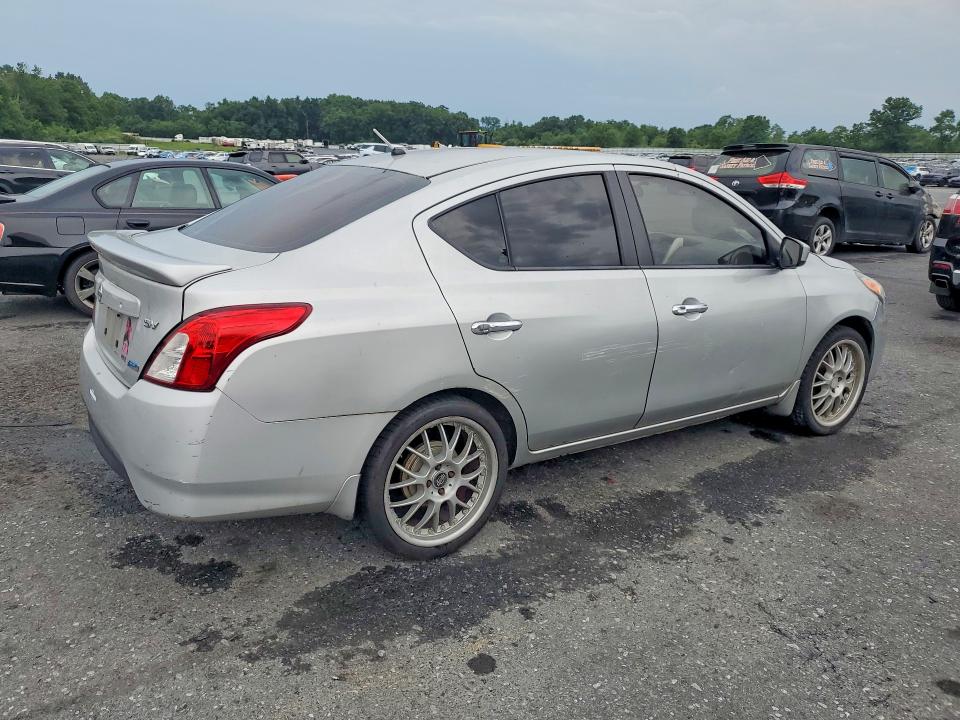 Photo 3 from auction – 2016 NISSAN VERSA with VIN 3N1CN7APXGL836661