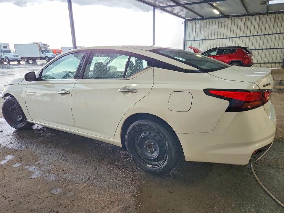 Photo 2 from auction – 2023 NISSAN ALTIMA with VIN 1N4BL4BV2PN315756
