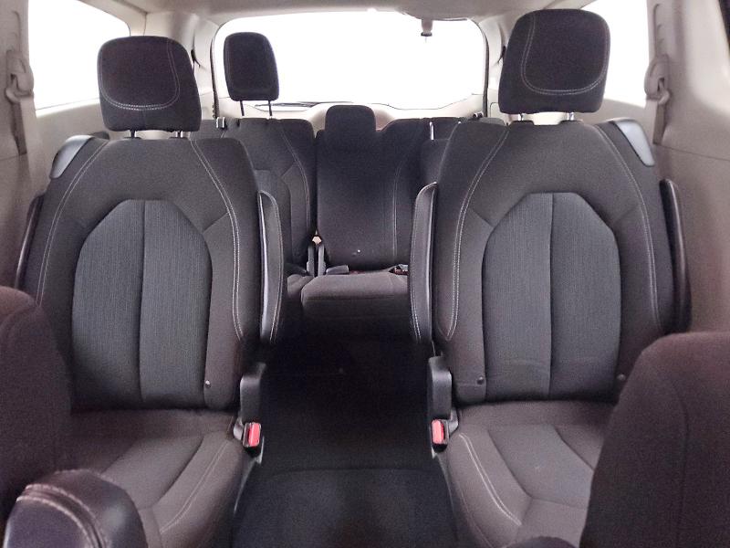 Photo 10 from auction – 2021 CHRYSLER VOYAGER with VIN 2C4RC1CG7MR555004