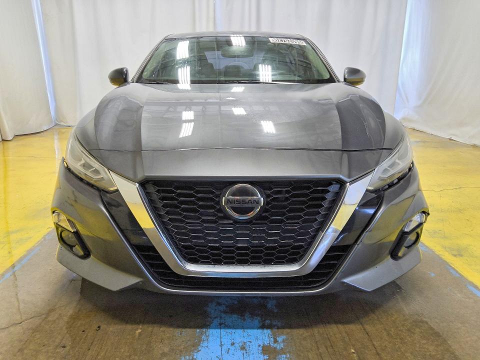 Photo 5 from auction – 2019 NISSAN ALTIMA with VIN 1N4BL4DW9KC140531