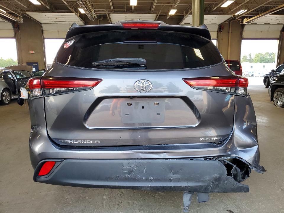 Photo 6 from auction – 2020 TOYOTA HIGHLANDER with VIN 5TDGZRBH1LS012946