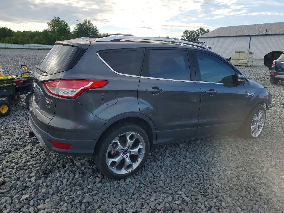 Photo 3 from auction – 2015 FORD ESCAPE with VIN 1FMCU9J96FUB91360