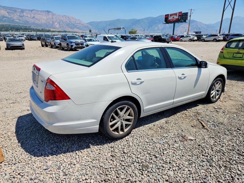 Photo 3 from auction – 2012 FORD FUSION with VIN 3FAHP0JA7CR182022