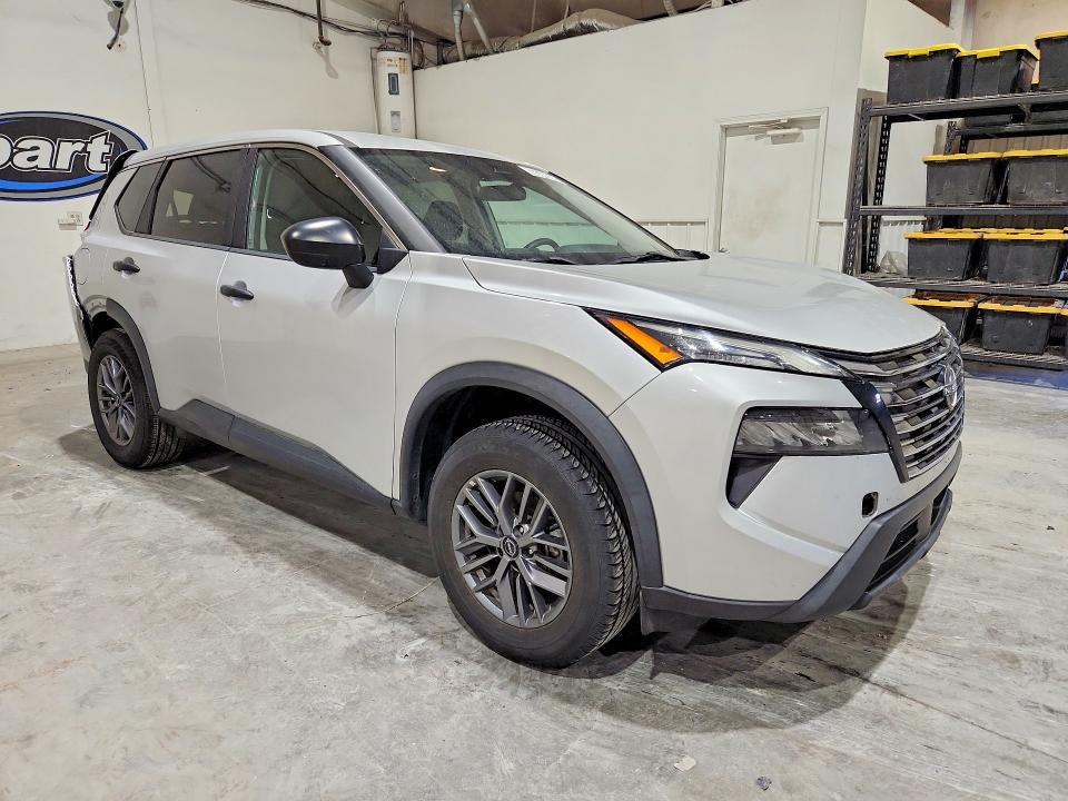 Photo 4 from auction – 2024 NISSAN ROGUE with VIN 5N1BT3AB3RC719784