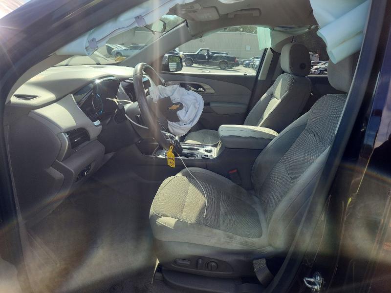 Photo 7 from auction – 2019 CHEVROLET TRAVERSE with VIN 1GNEVGKW5KJ153298