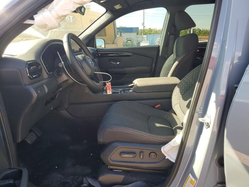 Photo 7 from auction – 2023 HONDA PILOT with VIN 5FNYG1H32PB028560