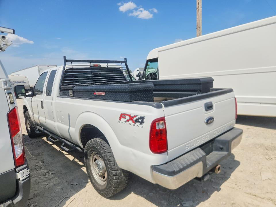 Photo 2 from auction – 2015 FORD F250 with VIN 1FT7X2B62FEA27011