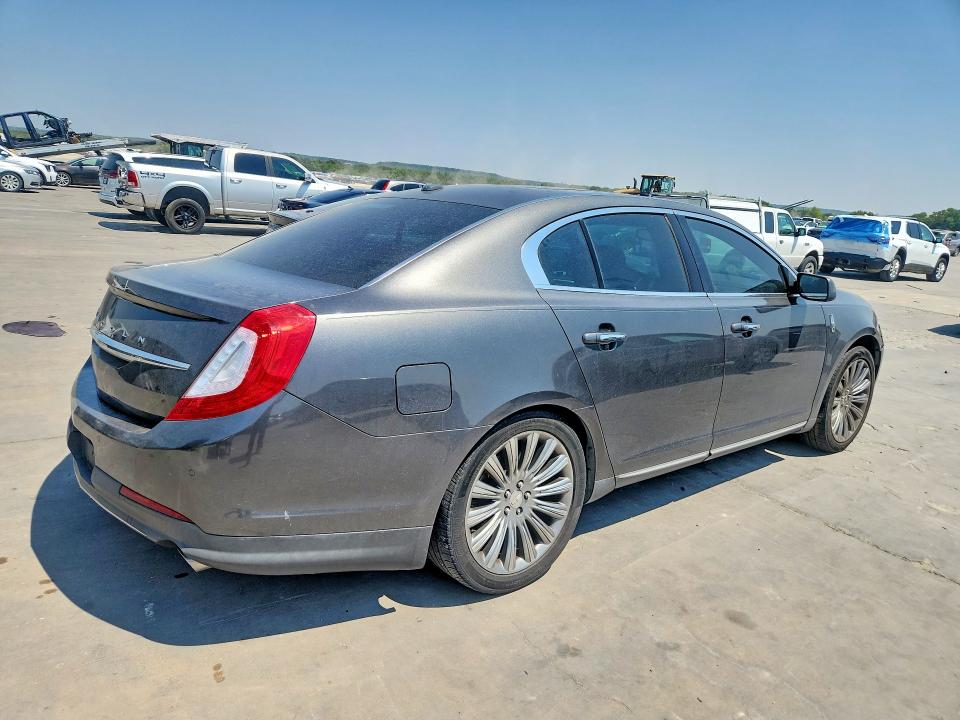 Photo 3 from auction – 2016 LINCOLN MKS with VIN 1LNHL9DK7GG603163