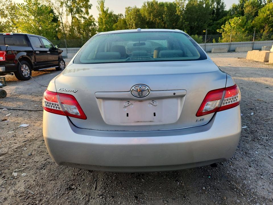 Photo 6 from auction – 2010 TOYOTA CAMRY with VIN 4T4BF3EK1AR002564