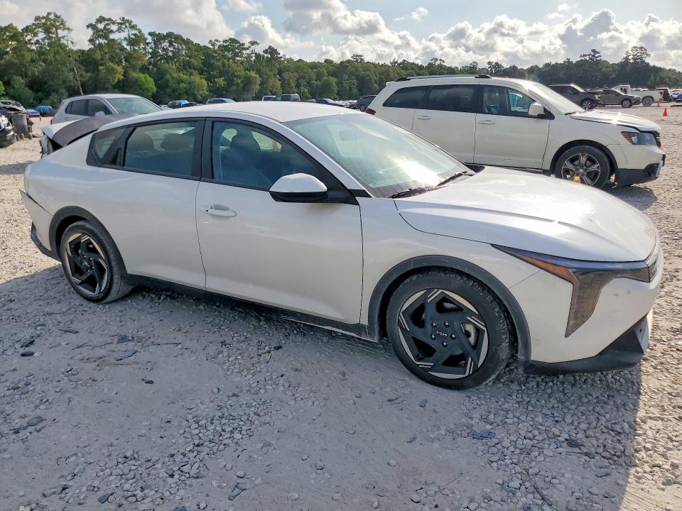 Photo 4 from auction – 2025 KIA K4 with VIN 3KPFU4DE9SE191973