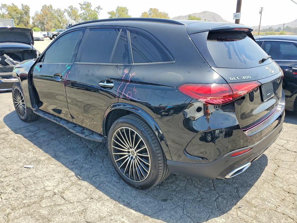 Снимка 2 от търг – 2024 MERCEDES-BENZ GLC с VIN W1NKM4GB5RF196970