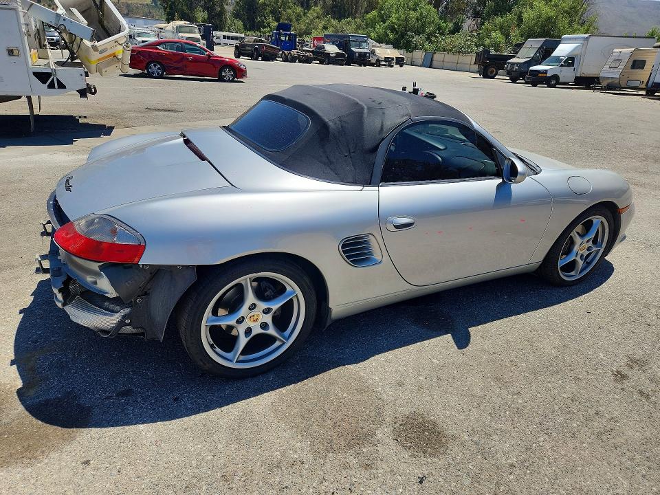 Photo 3 from auction – 2004 PORSCHE BOXSTER with VIN WP0CA29834U621116