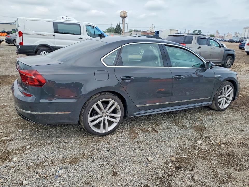Photo 3 from auction – 2017 VOLKSWAGEN PASSAT with VIN 1VWDT7A32HC079656