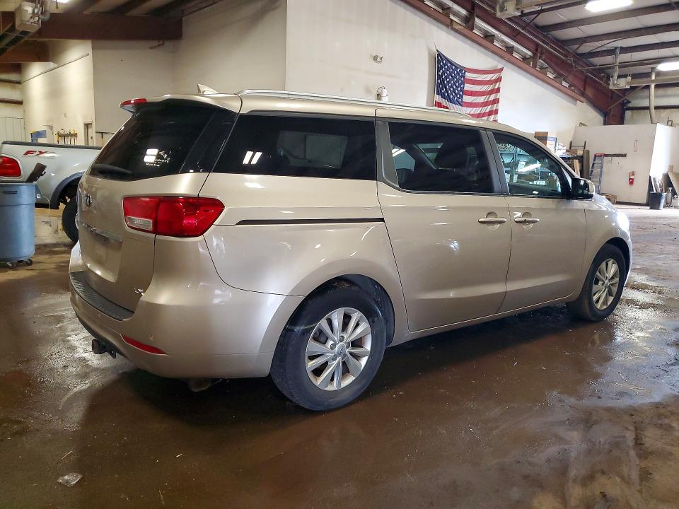 Photo 3 from auction – 2016 KIA SEDONA with VIN KNDMB5C12G6211432