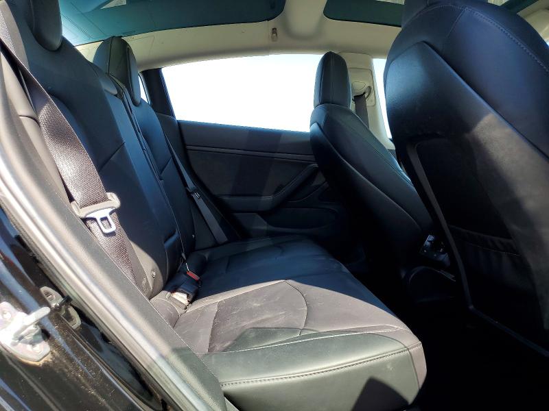 صورة رقم 10 من المزاد - 2018 TESLA MODEL 3 مع VIN 5YJ3E1EA6JF003896