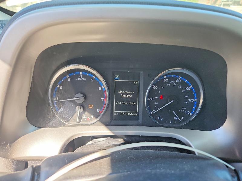 Photo 9 from auction – 2016 TOYOTA RAV4 with VIN 2T3WFREV6GW265626