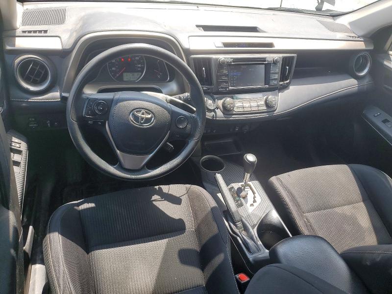 Photo 8 from auction – 2015 TOYOTA RAV4 with VIN 2T3RFREV1FW349879